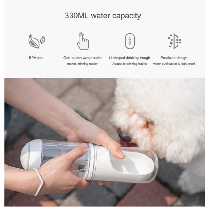 Features:1.330ml large capacity, you can go out with peace of mind; one-click water out, making drinking water easier;2. U-shaped drinking trough, suitable for pet dOutdoor Travel Pet Water Dispenser Pet Dog Cat Water BottlePetsLilac MiloDean's Pet Outlet Outdoor Travel Pet Water Dispenser Pet Dog Cat Water Bottle